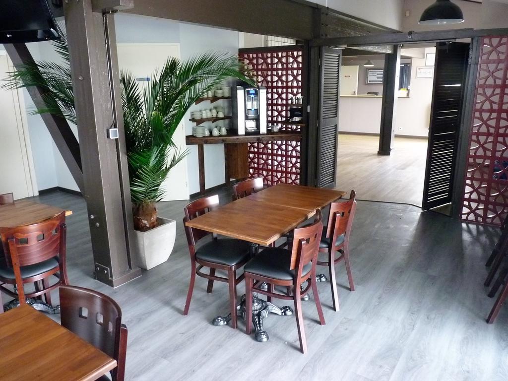 Hotel Wood Inn Bordeaux Aéroport Mérignac Exterior foto